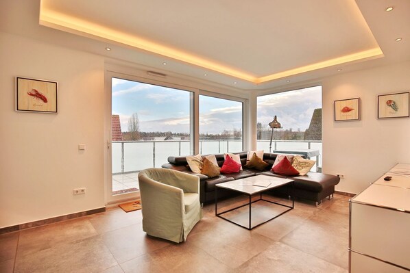 TV, stereo - House Wolburgstraße 1 - House Wolburgstraße 1a Penthouse Haifisch Apartment 5 (Timmendorfer Strand)