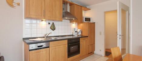 Réfrigérateur, four, plaque de cuisson, lave-vaisselle