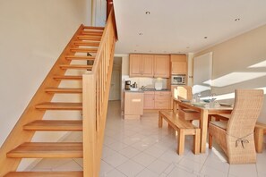 Refrigerador, microondas, parrilla de estufa y lavavajillas 