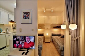 Imagen sin descripción, 3 de 16, botón