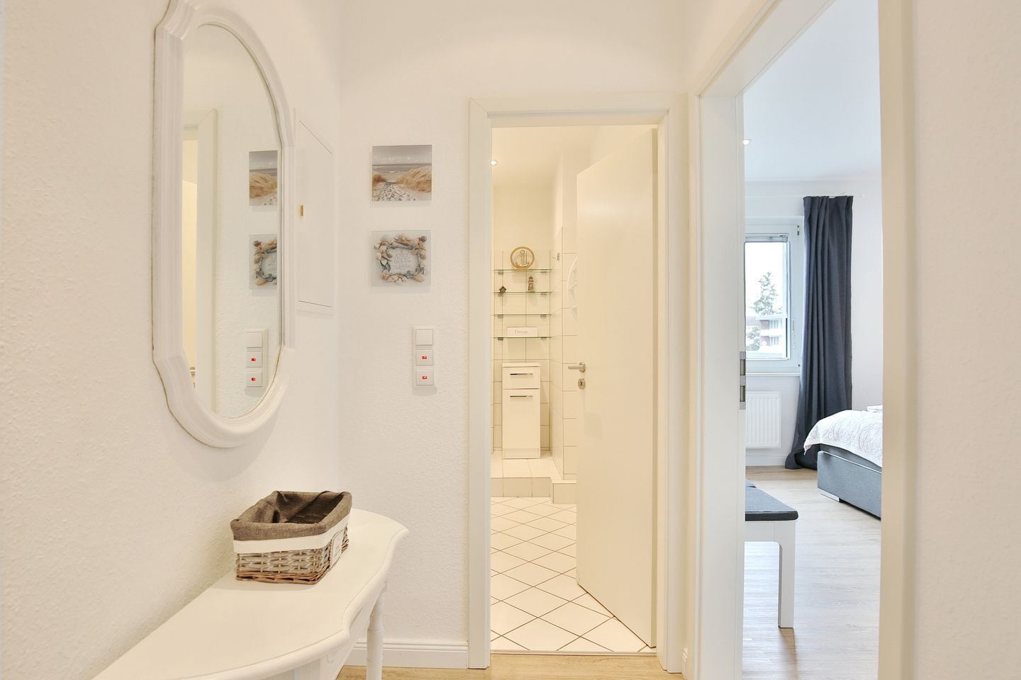 2 bedrooms, iron/ironing board, WiFi