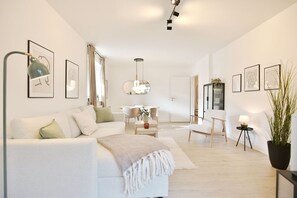 Imagen sin descripción, 2 de 25, botón