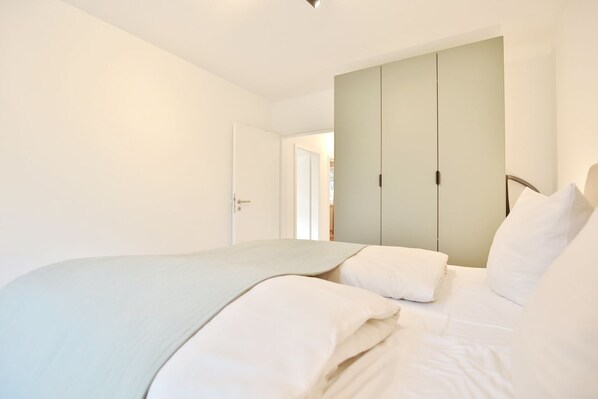 Imagen sin descripción, 1 de 25, botón