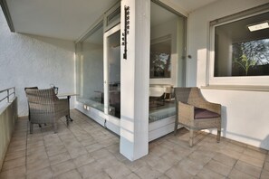 Imagen sin descripción, 4 de 22, botón