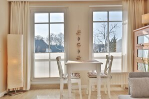 Unclassified image, 4 of 24, button - Residenz Weedkroog Appartement 8 - Residenz Weedkroog (Timmendorfer Strand)