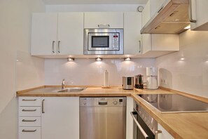 Uklassifisert bilde, 3 av 24, knapp