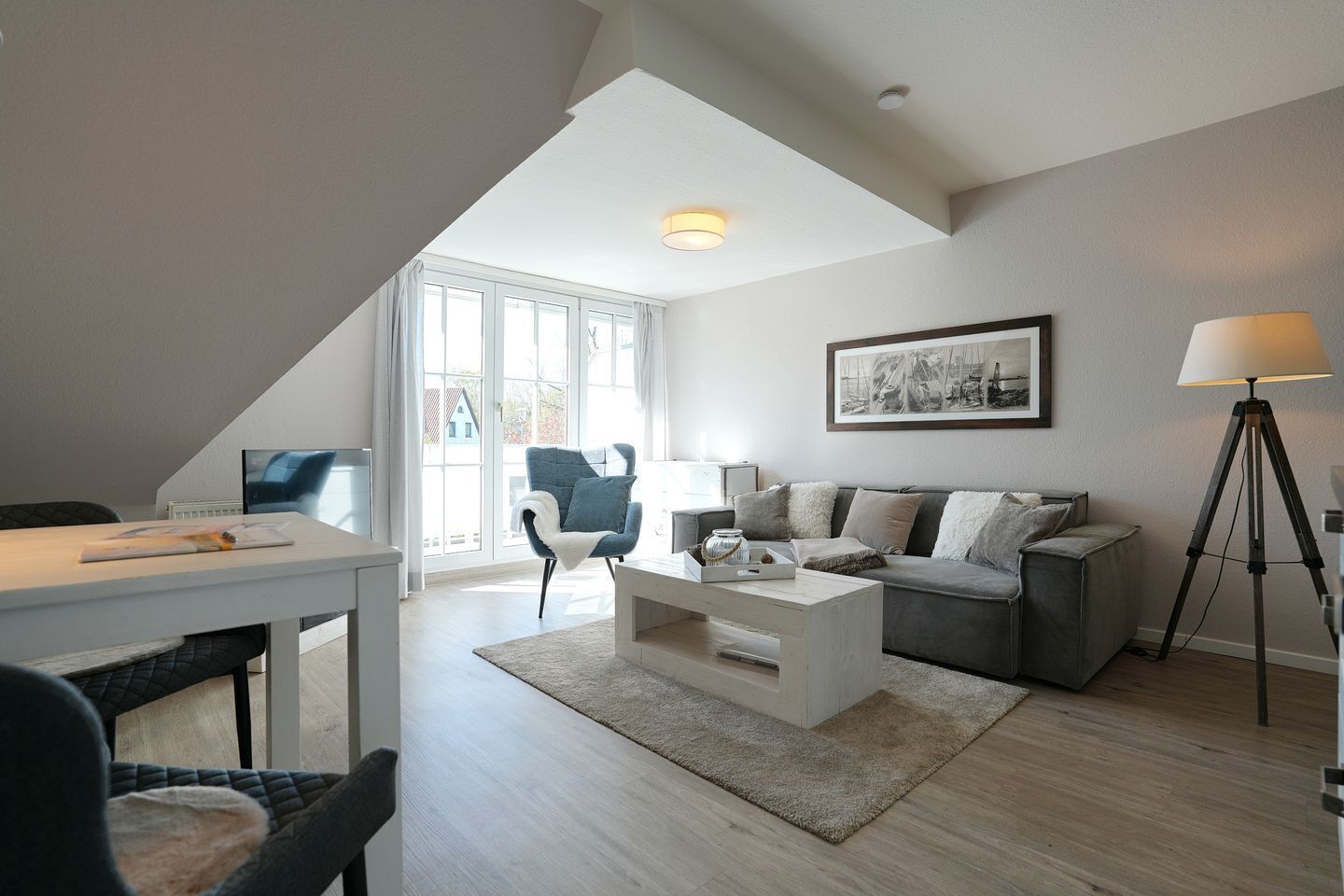 TV, DVD player, stereo