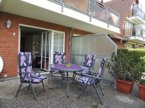 Outdoor dining - Domicile Gartenstrasse 4 Apartment 4 - Domicile Gartenstrasse (Timmendorfer Strand)