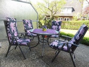 Unclassified image, 3 of 19, button