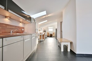 Imagen sin descripción, 2 de 28, botón