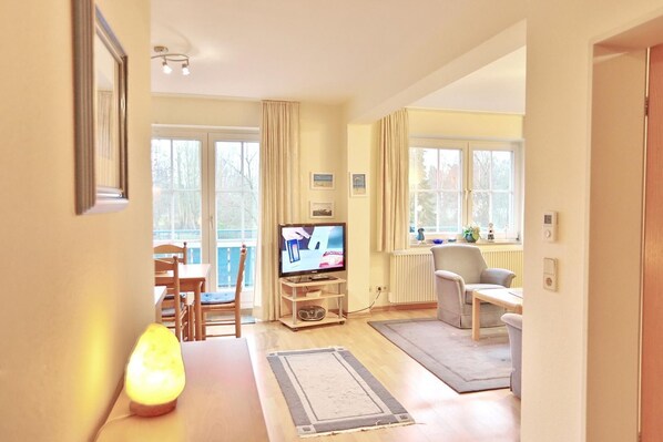 TV, DVD player, stereo