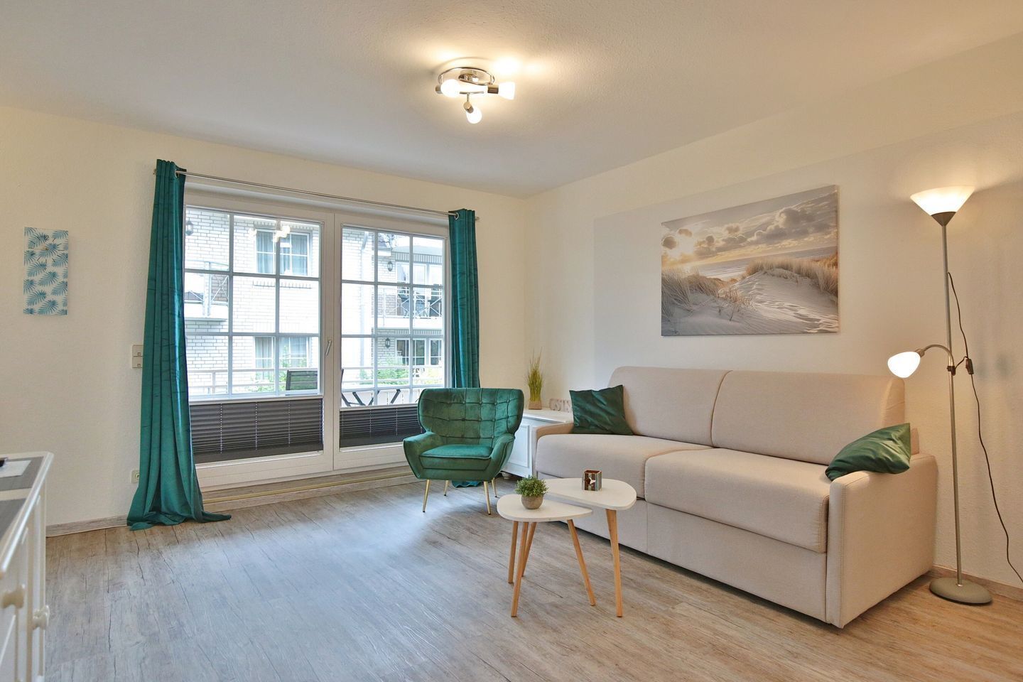 Télévision, chaîne hi-fi