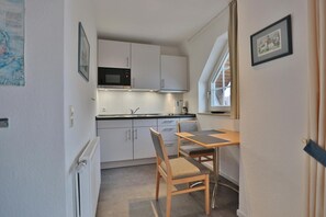 Immagine non classificata, 2 di 14, pulsante