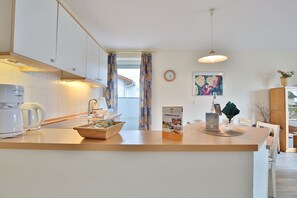 Frigorifero, microonde, forno, lavastoviglie