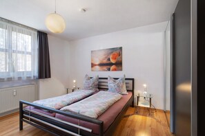 1 bedroom, iron/ironing board, free WiFi, bed sheets