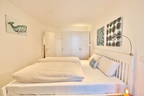 Luokittelematon kuva, 4 kautta 45, painike