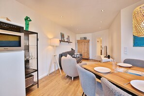 Imagen sin descripción, 5 de 45, botón