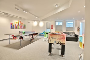 Spielezimmer