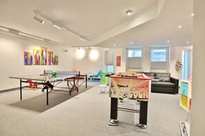 Spielezimmer