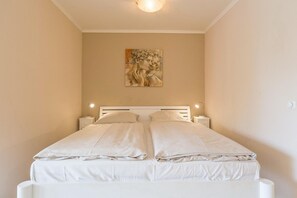 2 Schlafzimmer, Bügeleisen/Bügelbrett, WLAN