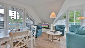 TV, DVD-spiller og stereoanlegg