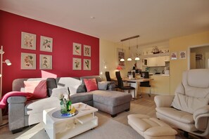 TV, DVD player, stereo - Strandperle Apartment 203 - Strandperle (Scharbeutz)