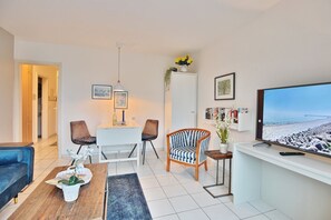 Fernseher, Stereoanlage