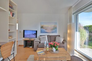 TV, DVD player, stereo