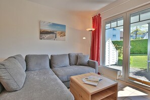 TV, DVD player, aparelho de som