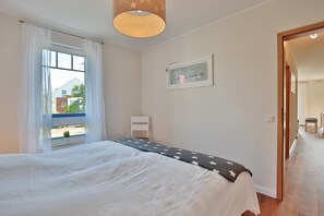 2 habitaciones, tabla de planchar con plancha y wifi 