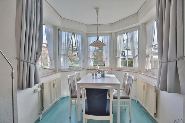 Uklassifisert bilde, 1 av 17, knapp