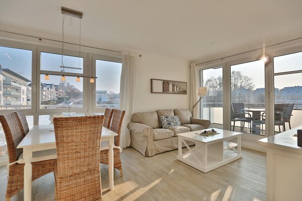 Imagen sin descripción, 1 de 25, botón