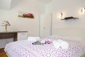 4 chambres, Wi-Fi gratuit, draps fournis