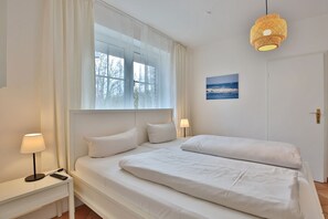 4 bedrooms, in-room safe, WiFi