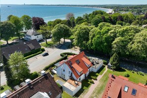 Imagen sin descripción, 4 de 50, botón