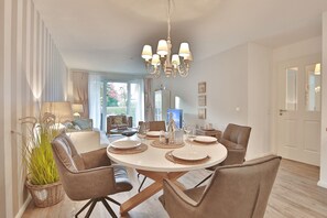 Dining - Kurparkresidenz Apartment 4 - Kurparkresidenz (Scharbeutz)