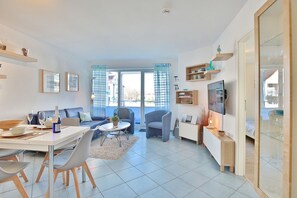 Televisio, DVD-soitin, stereot