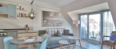 電視、DVD 播放機、音響