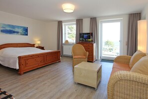 Unclassified image, 2 of 34, button