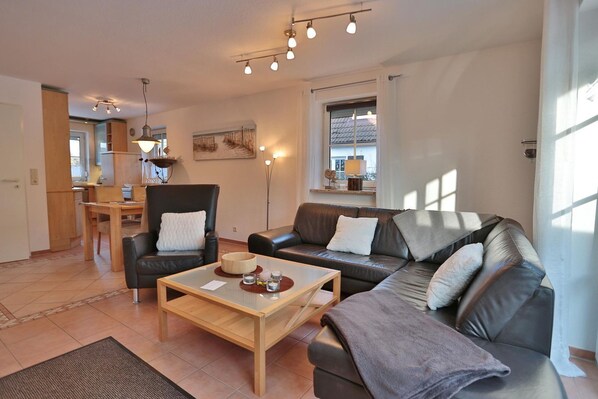 Imagen sin descripción, 1 de 18, botón