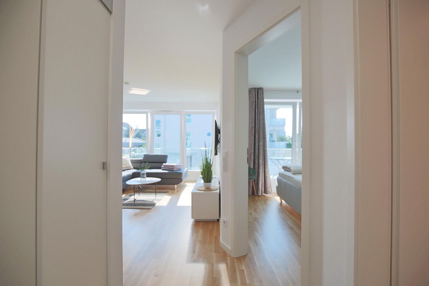 Fernseher, Stereoanlage