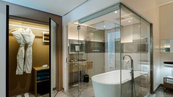 King Room | Bathroom | Shower, rainfall showerhead, bathrobes, bidet