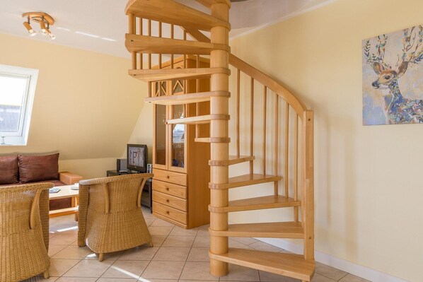 TV, DVD player, stereo