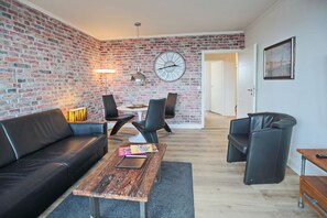 Télévision, chaîne hi-fi