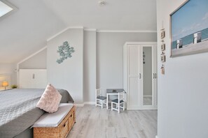 2 室のベッドルーム、アイロン / アイロン台、WiFi