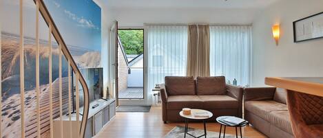 Télévision, lecteur de DVD, chaßne hi-fi