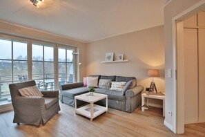 TV, DVD player, stereo