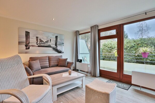 TV, DVD player, stereo