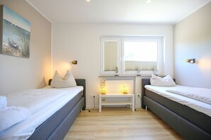 Imagen sin descripción, 3 de 17, botón