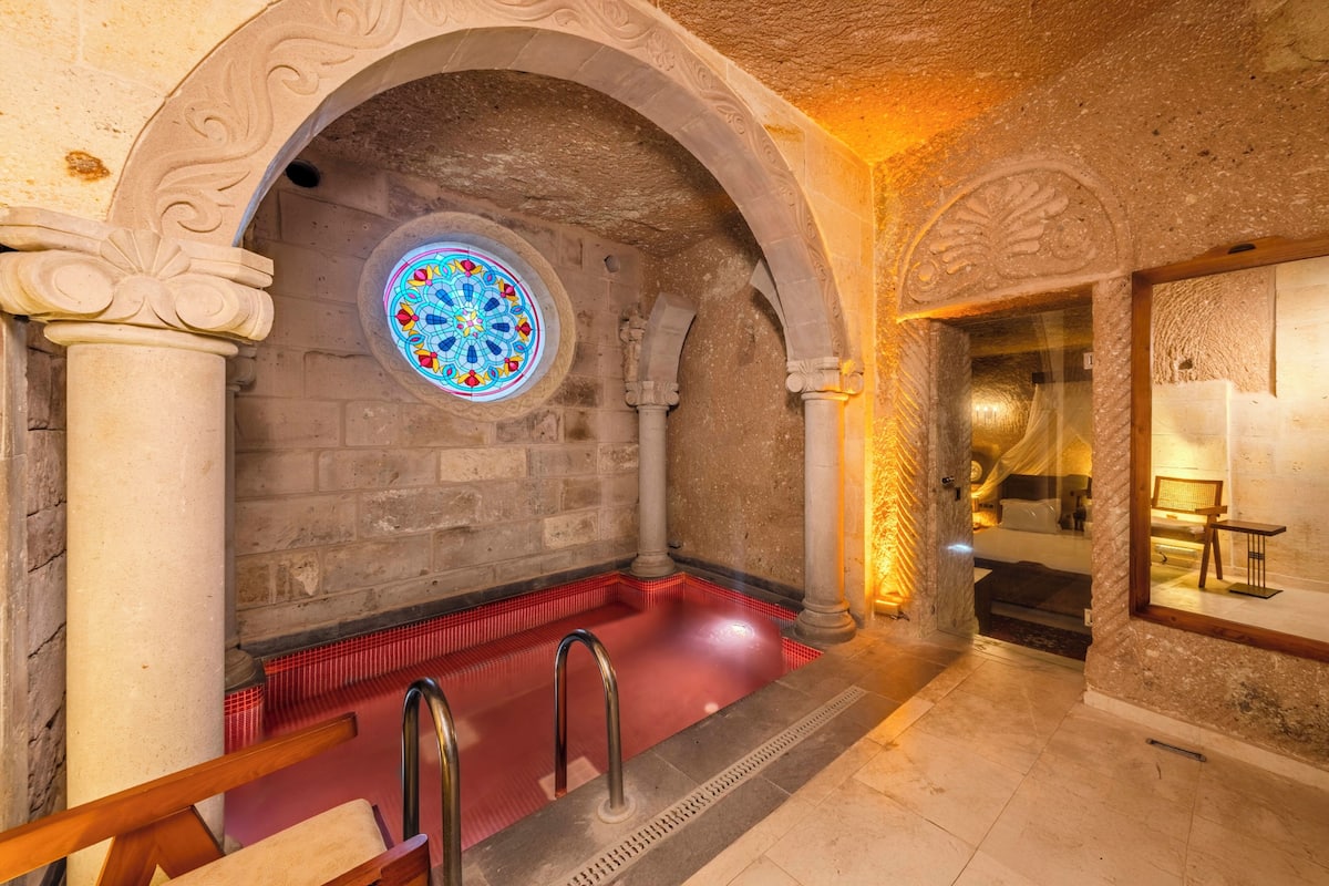 King Suite - Havuzlu